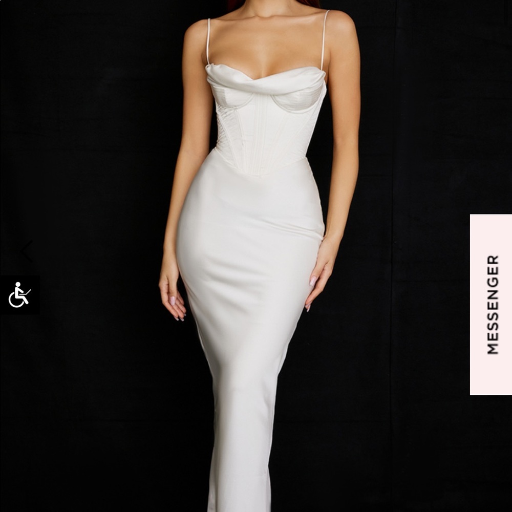 CHARMAINE IVORY CORSET MAXI DRESS
